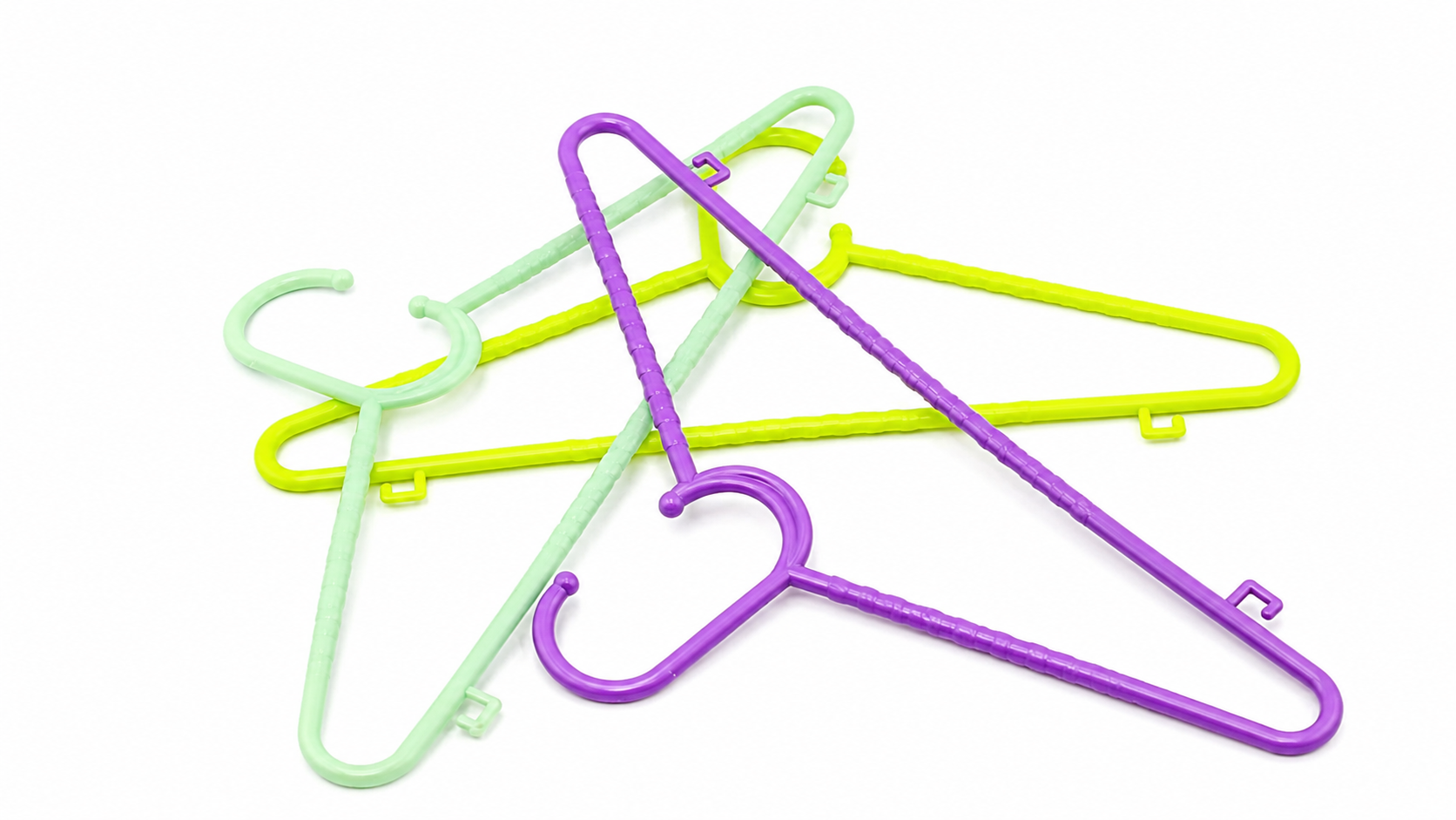 Colorful Anti-Slip Plastic Clothes Hangers Set for Laundry and Closet Organization