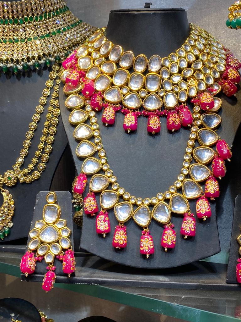 Jewelry / Fashion Accessories